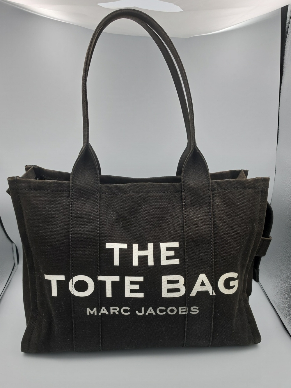 Marc Jacobs Black & White Canvas Large "The Tote Bag" Weekender Bag (EUC)🤍🖤🤍